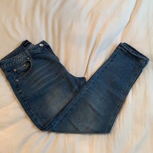 PRETTY LITTLE THING Jeans